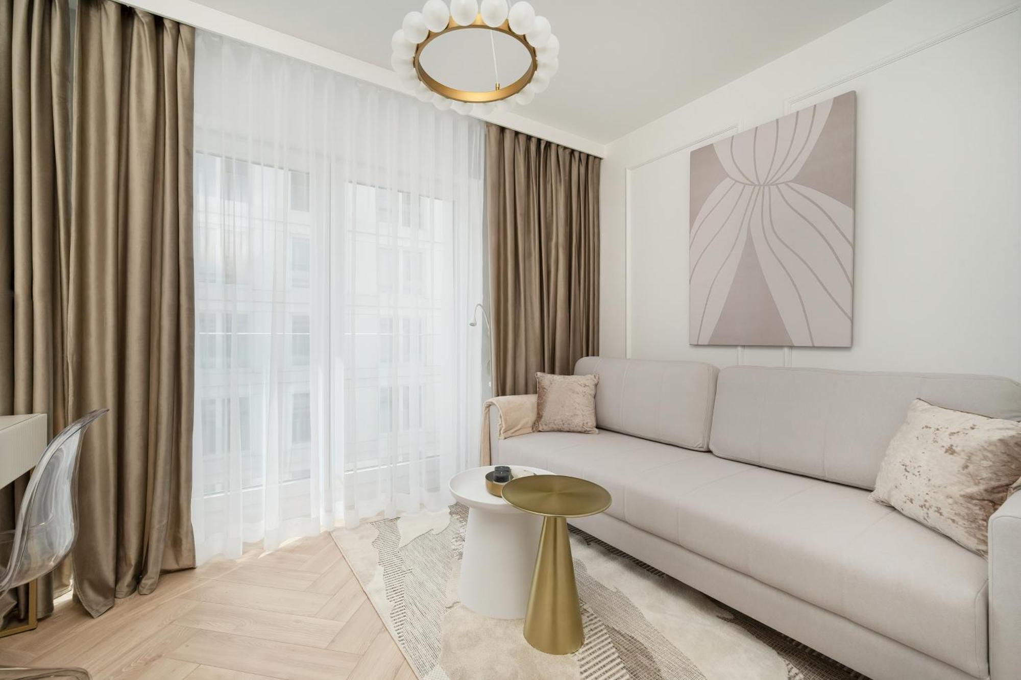 Elegancki Apartament Z Parkingiem Blisko Starego Miasta By Noclegi Renters Wrocław Eksteriør billede